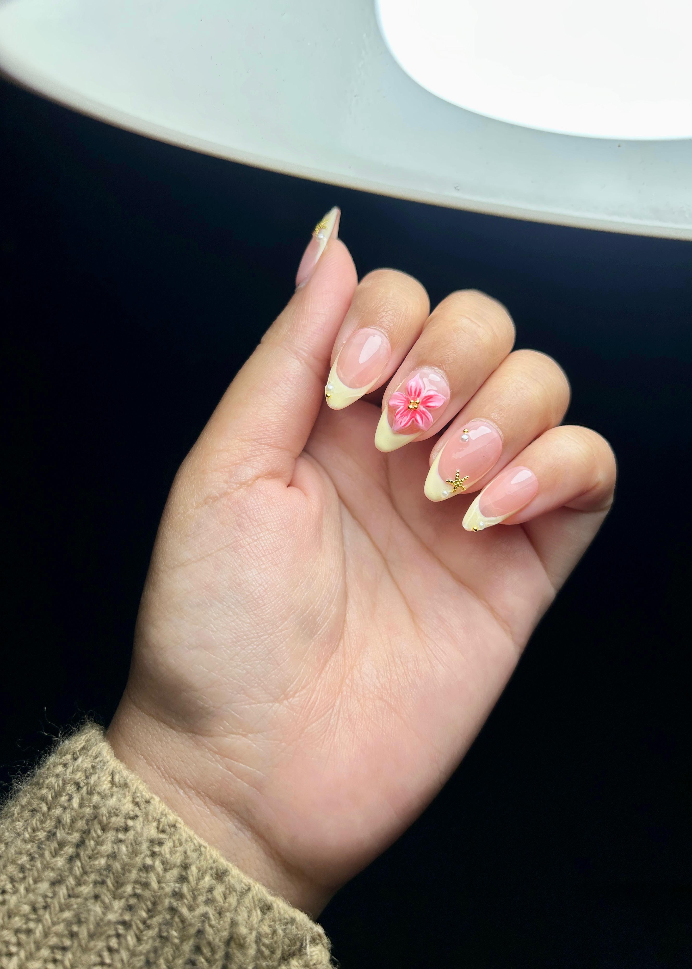 Red Rose 3D — Glam tier custom-fit press-on nails